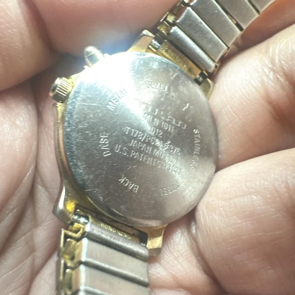 Works Vintage Milan GloWatch ladies Watch Gold‎ Tone New Battery 29mm Fit 6.5in